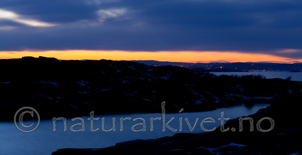 KA_110319_1215